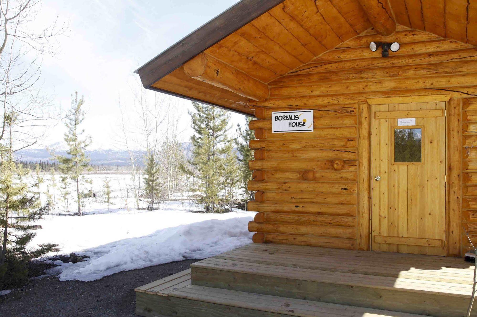 Sundog Retreat Otel Whitehorse Dış mekan fotoğraf